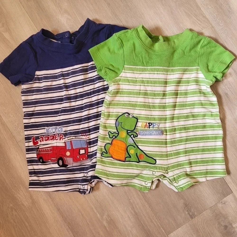 🛍Set of 2 Size 18M Rompers Dinosaur Firetruck Stripe‎ Snaps